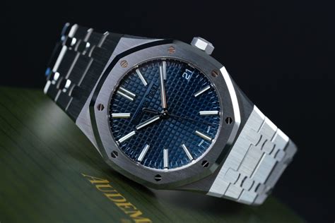 entree de gamme audemars piguet|audemars piguet catalogue.